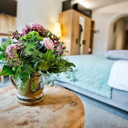 Historisches Hirschen