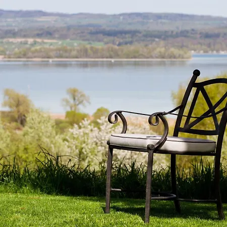 Historisches Hirschen Gasthof Gaienhofen (Baden-Wurttemberg)